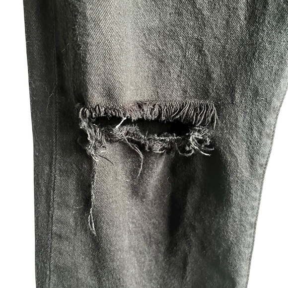 Levi’s Wedgie Icon Jeans Black Desert Raw Hem Size 29 Premium Distressed - Picture 7 of 16